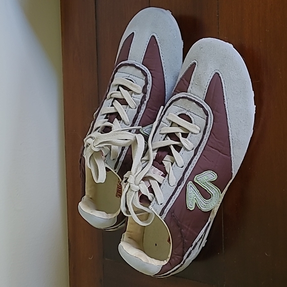 True Religion Sneakers - Picture 1 of 5